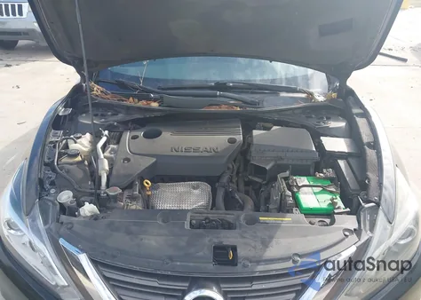 2016 Nissan Altima 2.5 Sr z USA, uszkodzony, nr VIN 1N4AL3AP0GC206765